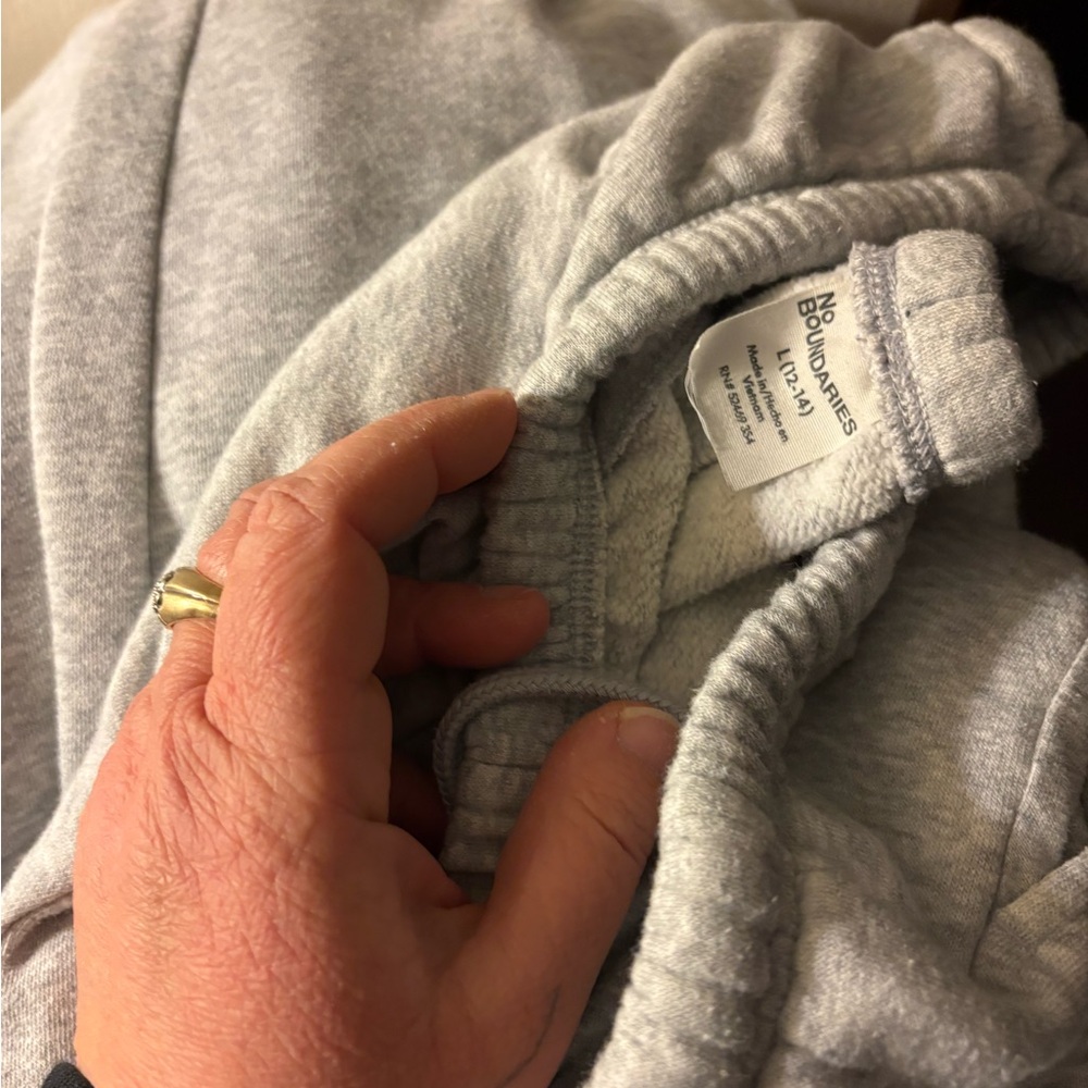 Sweatpant bundle - Picture 4 of 11